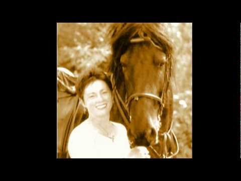 Vavyan Fable: A Halkirálynő fanclip