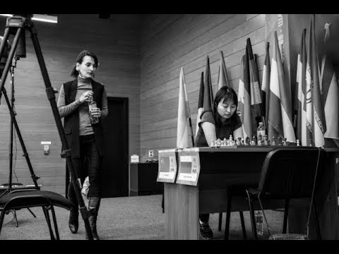 Lagno blunders her Queen! || Kateryna Lagno - Ju Wenjun, Women World Chess Championship -  Game 8