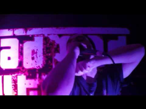 Knee Deep In The Dead - Dead End Future (Official