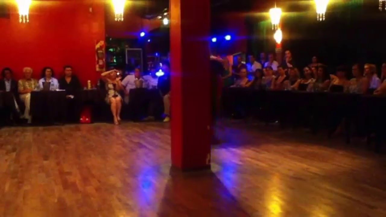 Bailaron Agustina Berenstien & Rodrigo Palacios, en la milonga de los domingos. Part.2 - 13/12/15