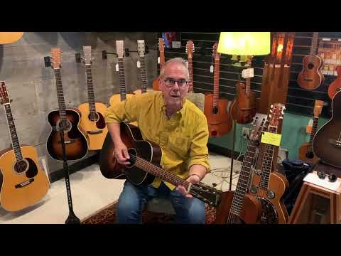 12-fret small-bodied guitars from Gibson and Martin