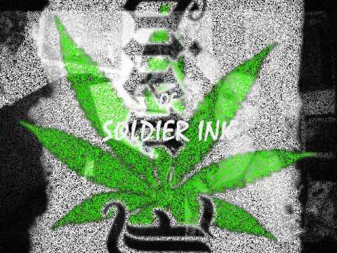 STAY HIGH - THE STOMPER (SOLDIER INK)