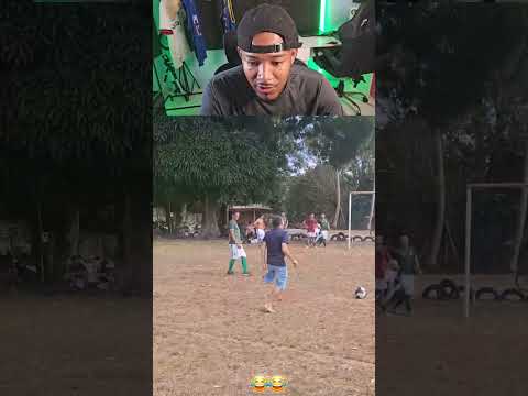 BATENDO PÊNALTI COM UMA PERNA