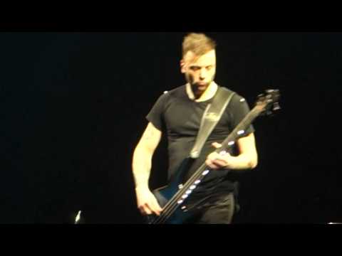 MUSE - Apocalypse please (live - 27/02/2016 - Accorhotels Arena - Paris - FRANCE)