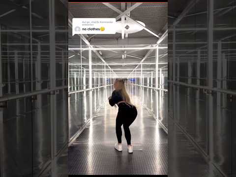 American girl no clothes video#sexy#usa #instagram #short #viral