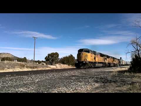 Union Pacific freight train - Duran, NM