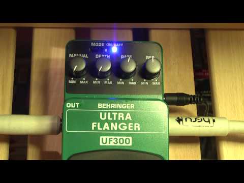 Behringer UF300 Ultra Flanger 2000s - Green imagen 8