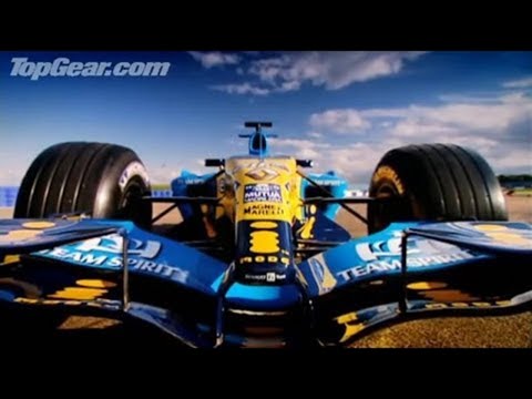 Richard drives a F1 car round Silverstone - Top Gear
