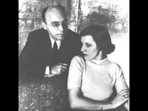 Lotte Lenya in Alabama Song by Kurt Weill recording 1930