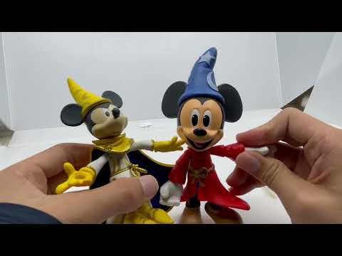 Mirrorverse Sorcerer Mickey and Toybox Sorcerer Mickey Action Figure Comparision