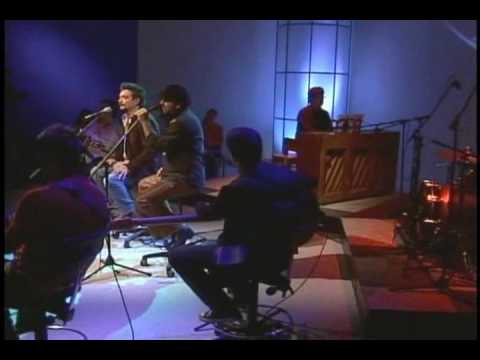 11/17 2 Necios De Verdad - No Me Quiero Enamorar