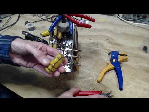 Electrohome Music Box Radio PMU51-418 Video #1 - Restoring to Operation