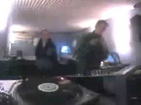 Tipper and Mike Wallis - Groovetech Radio (2001-01-26)