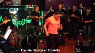 Frankie Negron - comerte a Besos en vivo