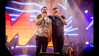 Felipe Araújo e Wesley Safadão - A Mala É Falsa [Vídeo Oficial] Ao Vivo