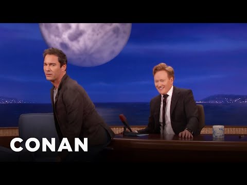Eric McCormack Twerks Before Every "Will & Grace" Taping | CONAN on TBS