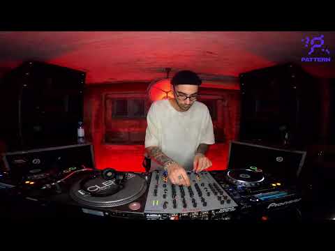 PATTERN: Secret Keywords Showcase - Wht Moth - 10.02.21 - 7 P.M