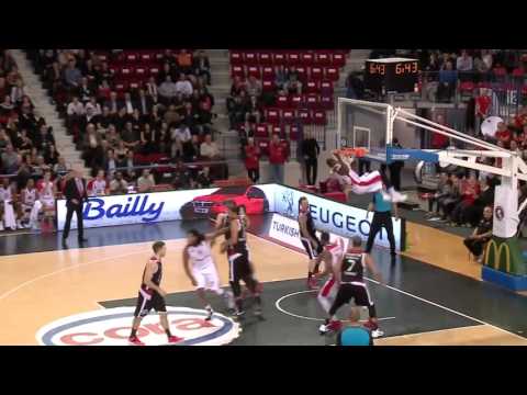 Play of the game: perfect timing by Tucker to assist Sy!