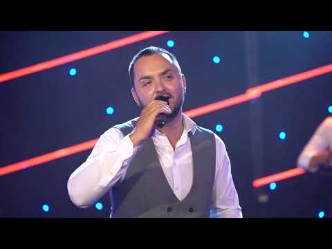 Ekstra Bend - Tri godini bolen lezam (Art Studio Production Live TV Show)