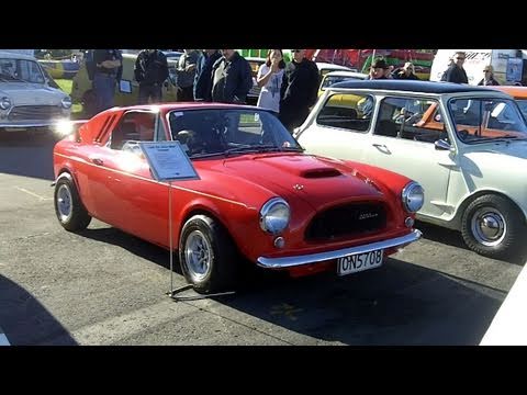 Thumbnail for de Joux Mini GT revving it, Speedshow 2010, Auckland NZ, 24 July 2010 by Car