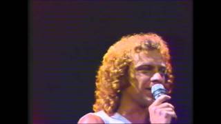 Foreigner - Waiting For a Girl Like You (Live in Dortmund Germany 1981)