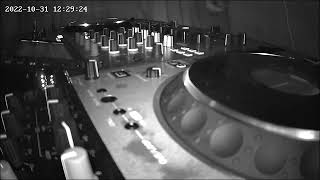 Download lagu Just trying out the new Pioneer XDJ-XZ Mix 4 channels in the DJ mix mp3