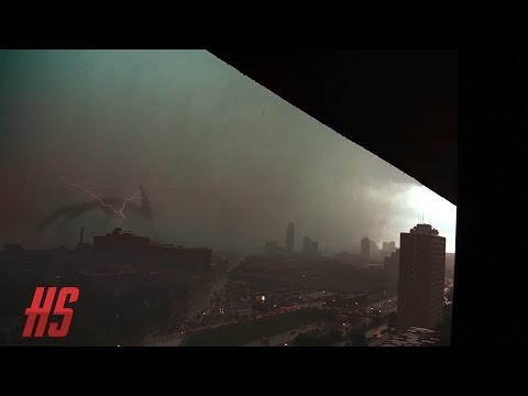 "Mind Flayer Lurks in Eerie Minneapolis Rainstorm" August 8, 2019 | HollywoodScotty VFX Video