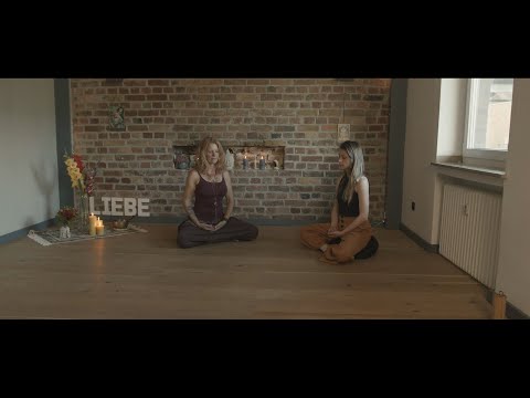 Frauenkreis in Düsseldorf. Yoga, Soul Motion® Tanz, Meditation, Kreativität, Austausch