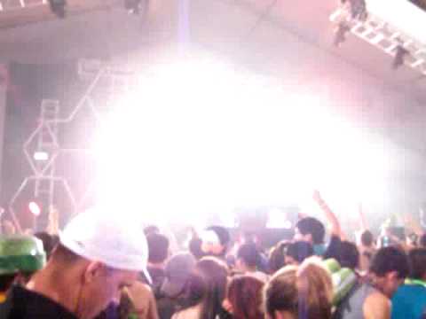 Beyond Wonderland 2010 - Wippenberg - Pong