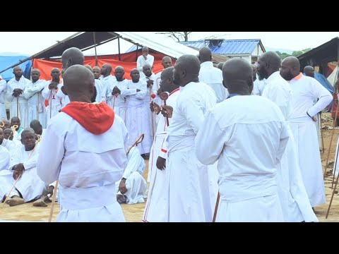 TU ES SAINT GOSPEL SONG GROUPE APOCALYPSE FT WITH POUTINE AND KU YONA APOSTOLIC CHURCH OF JOHANE