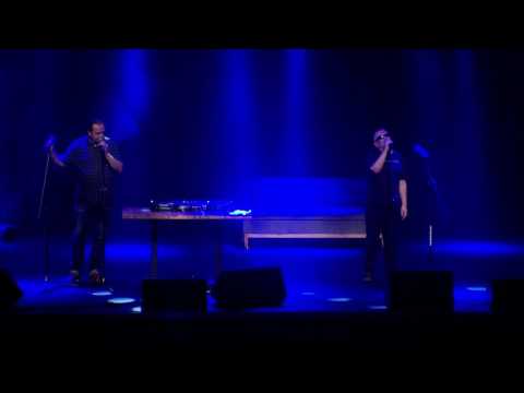 Marcin Świetlicki i Paweł "Paulus" Mazur "Biały Robot"