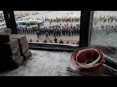 Ukraine gives pro-Russian separatists 48-hour ultimatum