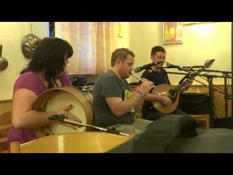 Beatrice the Bouzouki