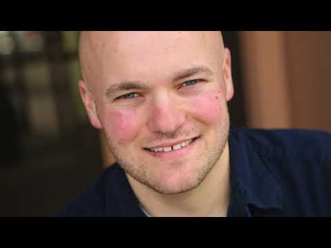 Michael Heitmann, bass-baritone - Porterlied from Martha (Flotow)
