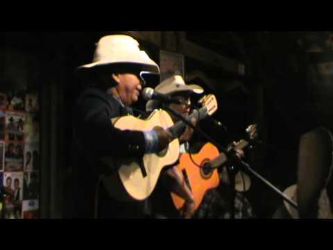 Delley e Dorivan - Ninho de saudade  MORADA DU CAPIAU