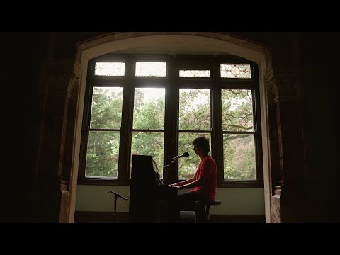 Euros Childs - Dwynwen (Endaf Emlyn) | CURADUR