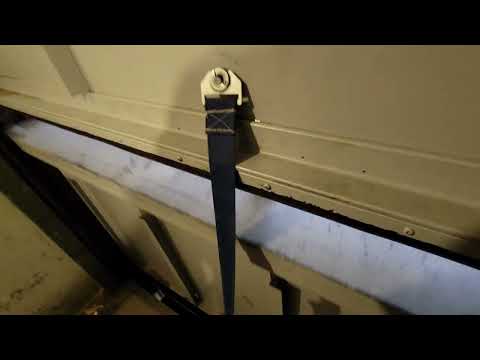 Old Freight elevator manually controlled