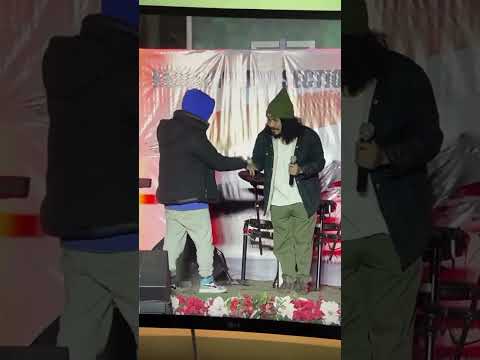 Pawi zawng zawngah pon a pawi ber mai🤣🤣🤣😱