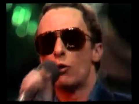 Graham Parker & The Rumour   New York Shuffle  TOPPOP '77