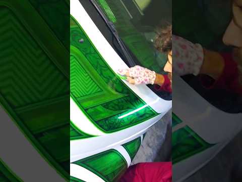 the final strokes #pinstriping #kustompaint #custom #pinstripeline #hamdpainted #stadyhands #hotrod