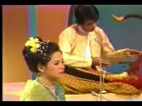 Thet Wai သက်ဝေ (Burmese harp version)
