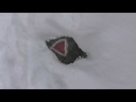 Cale rătăcitoare printre gânduri spre peștera Părintelui Arsenie Boca