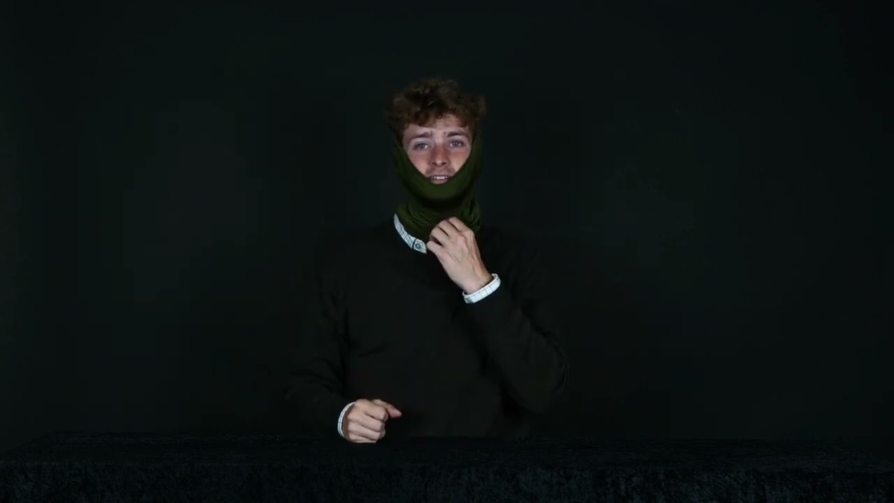 Grüner Schlauchschal