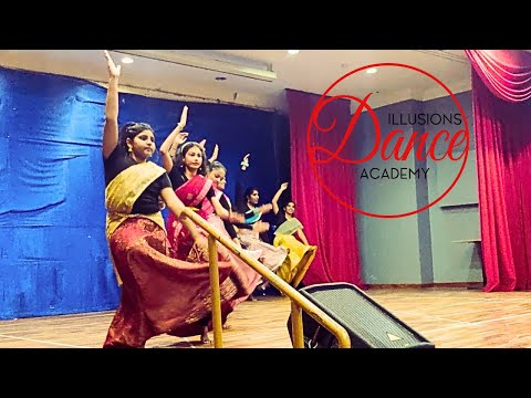 Bolly Kolly Kidz | Desi Royalty Concert 2023 | Senior Bollywood Medley