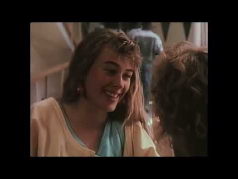 Degrassi High - 1x03 “Breaking Up is Hard to Do”