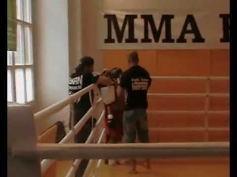 Guliano´s erster MMA Kampf "Taykan Sports Arena Berlin" ......www.taykan.de