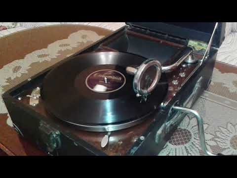 Clicquot Club Eskimos - Wings