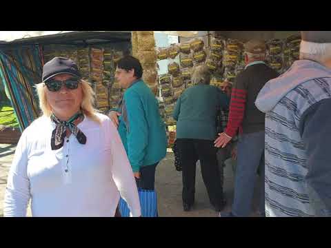 Market day in Maldonado - We enjoyed this warm Sunday morning in early October. Video 7