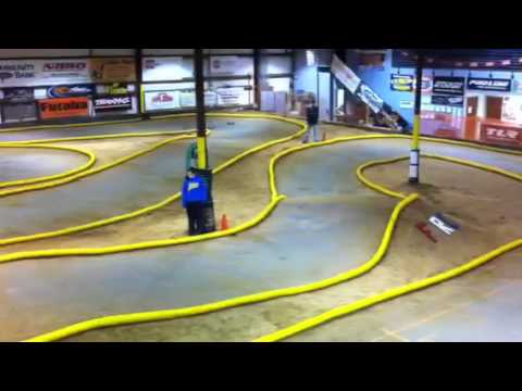 Alan Burton and TLR 22