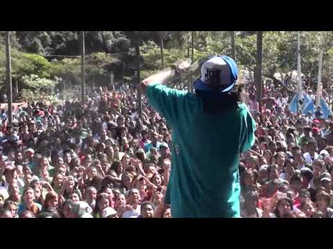 YURI BH AO VIVO NO PARQUE DAS MANGABEIRAS-SIRENE DA ESCOLA-DIA 07/07/12